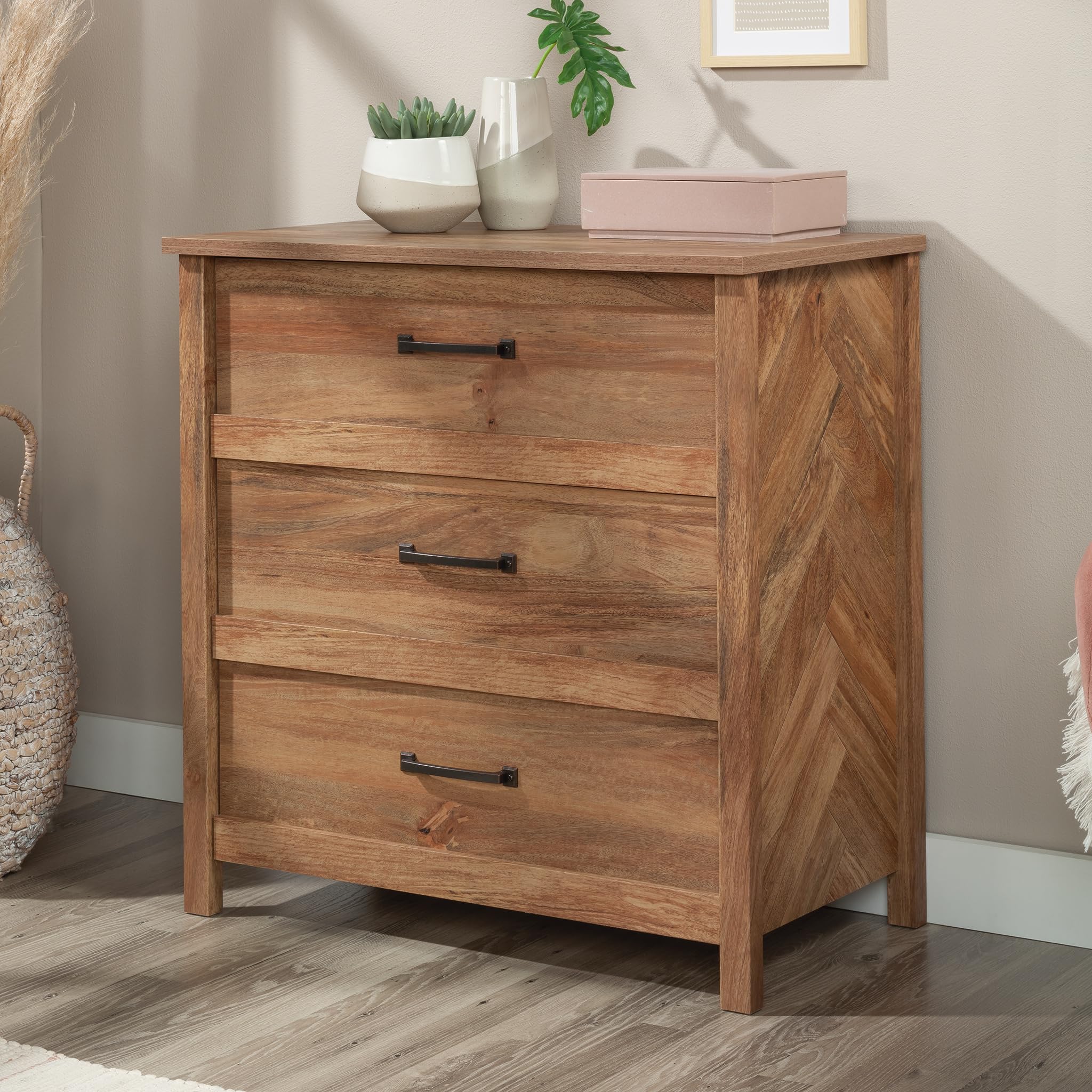 Sauder Cannery Bridge 3-Drawer Bedroom Chest, Sindoori Mango Finish - Image 7
